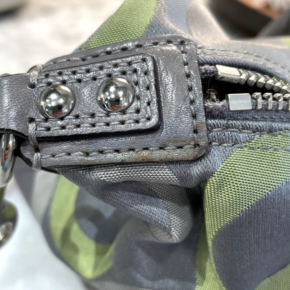 COACH Signature Handbag - Picture 10 of 10